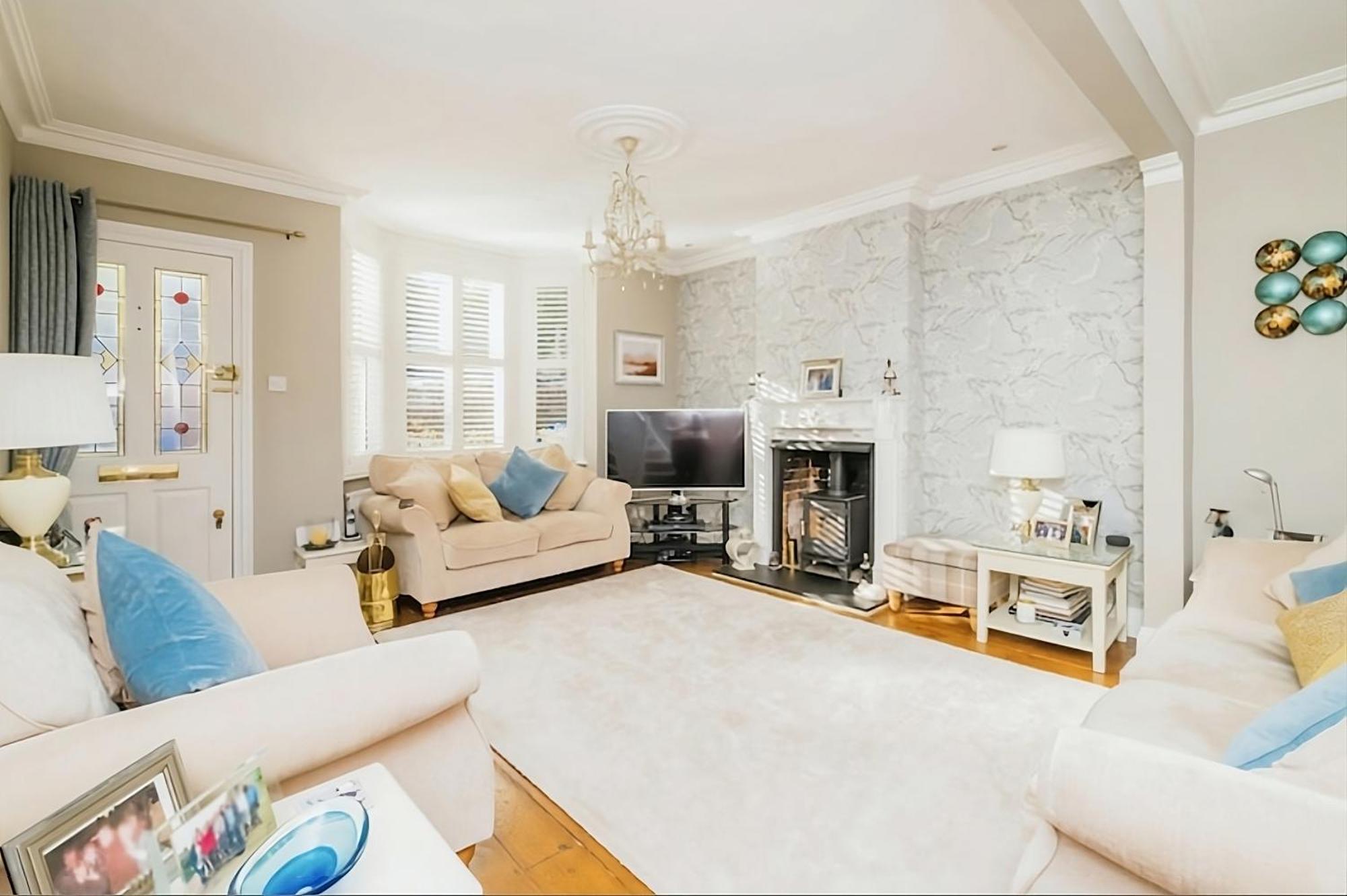 3 Bedroom Cottage In Sunninghill, Ascot ภายนอก รูปภาพ