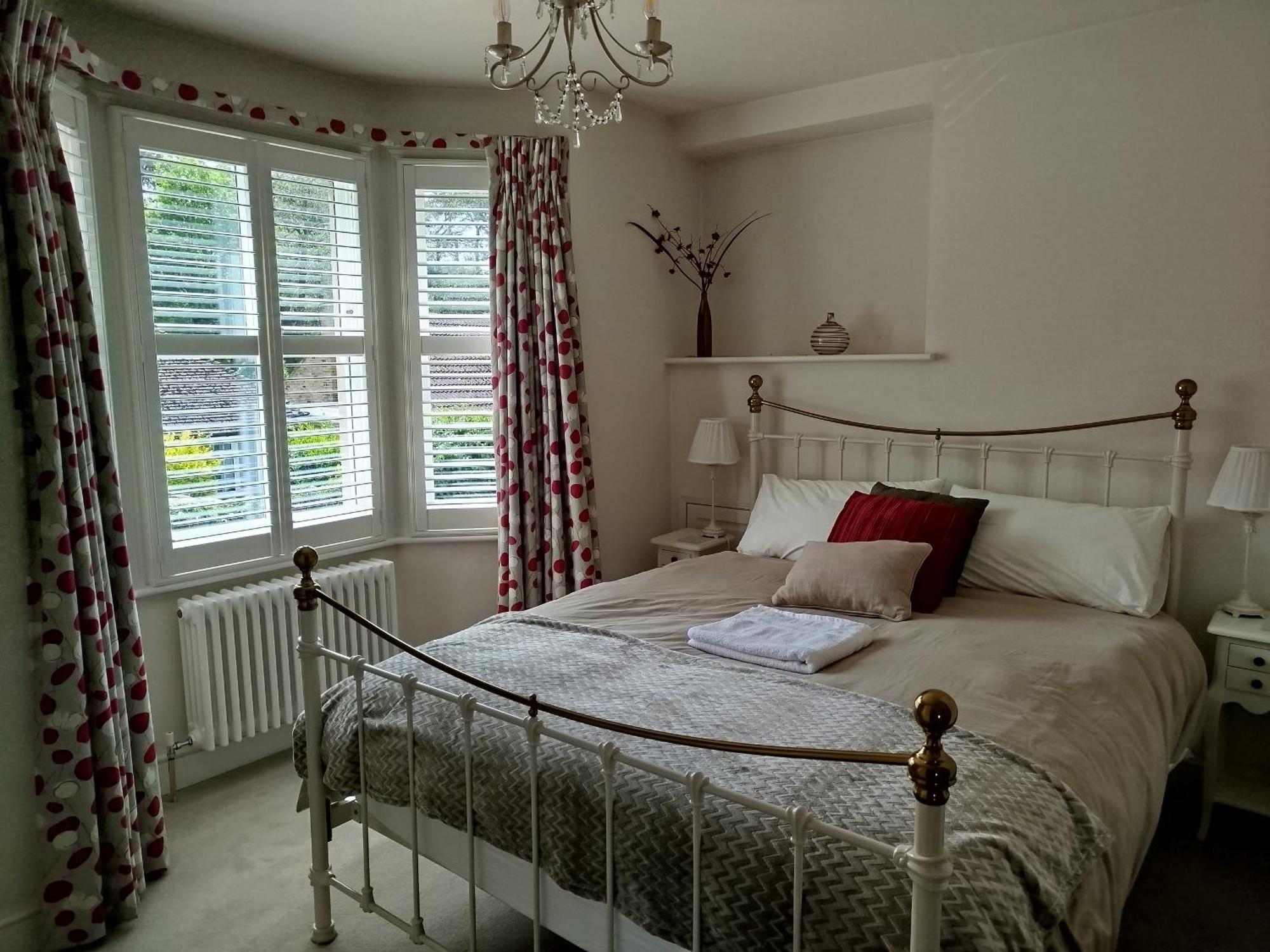 3 Bedroom Cottage In Sunninghill, Ascot ภายนอก รูปภาพ